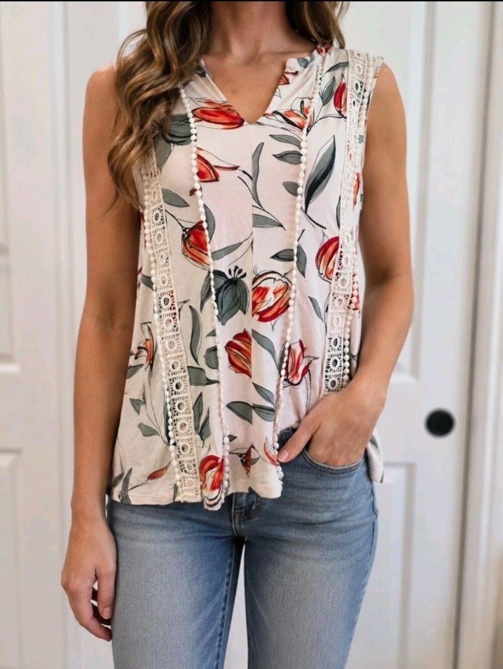 Daniel Rainn Ivory Floral V-Neck Sleeveless Knit Lace Button Blouse Women M